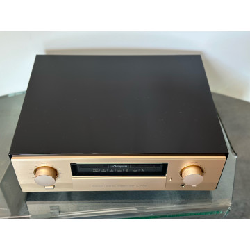 Accuphase C2900