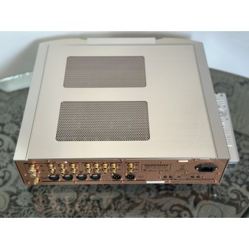 Marantz SC11S1