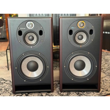Focal Trio 11
