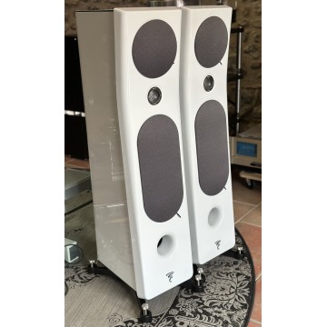 Focal Kanta 2