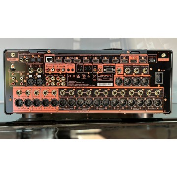 Marantz AV10